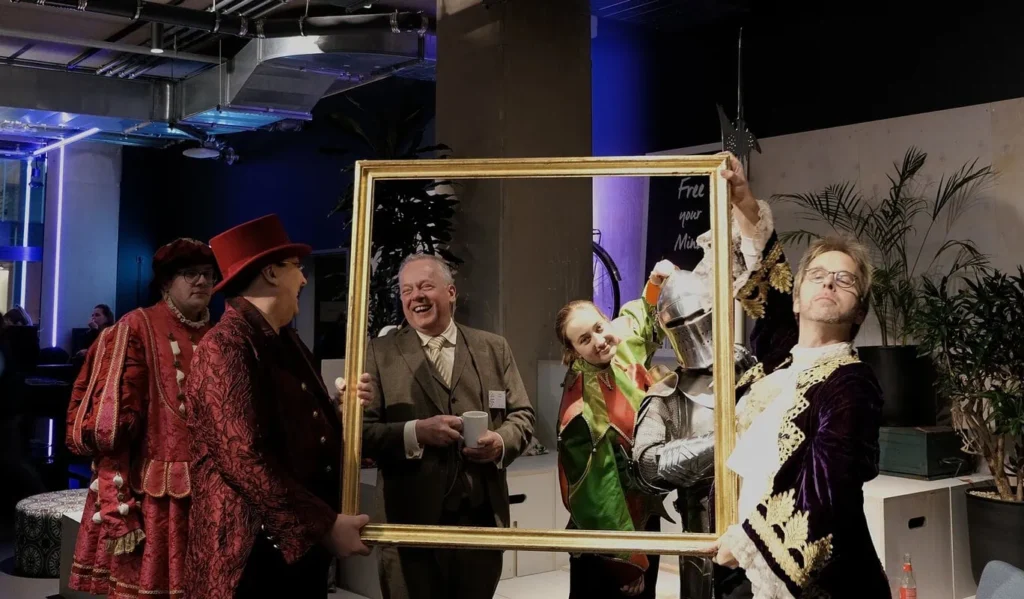 "Inklusion ist Mehrwert": LAG-Fachkongress 2023 mit der MINOTAUROS KOMPANIE 44 25 - LAG Kongress Inklusion ist Mehrwert 2023 - MINOTAUROS KOMPANIE - Elbe Werkstatten GmbH